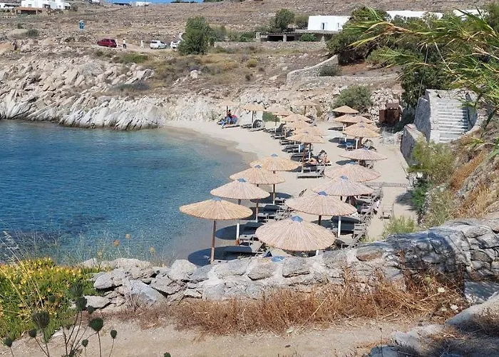 Traditionnal Mykonian Daire Ornos (Mykonos)