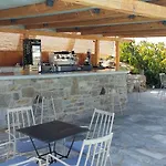 Traditionnal Mykonian Daire Ornos (Mykonos)