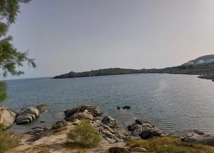 Traditionnal Mykonian