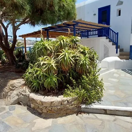 Traditionnal Mykonian *